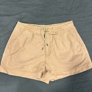 Women’s Khaki Shorts
